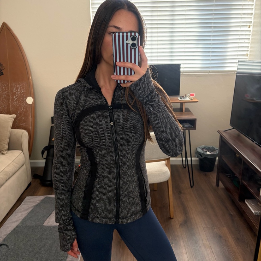 Lululemon Define Jacket - image 2